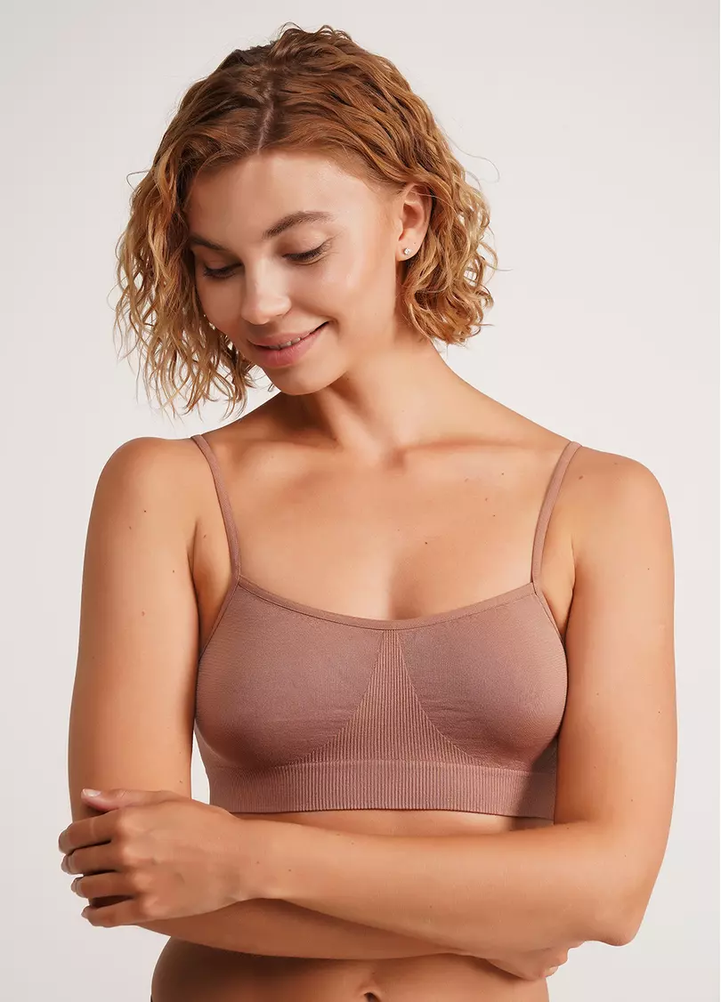 Безшовний топ на бретелях CAMI TOP mokko (коричневий)
