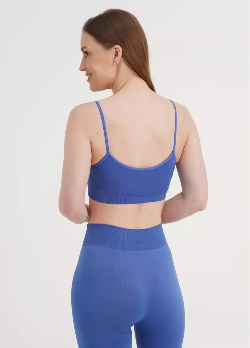 Бесшовный топ на тонких бретелях CAMI TOP skydiver (синий)