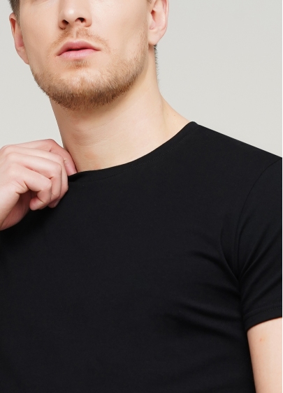 Класична чоловіча футболка Adam 49/409/010 (чорний)