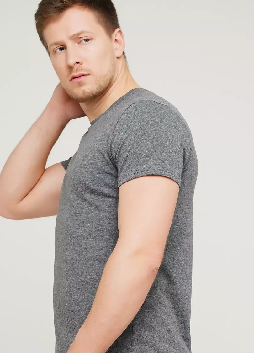Класична чоловіча футболка Adam 49/409/010 (темно-сірий)