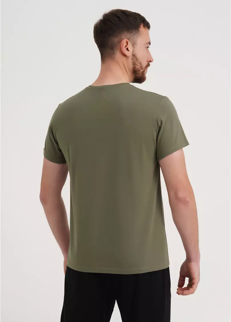 Классическая мужская футболка Adam 49/409/010 khaki (хаки)