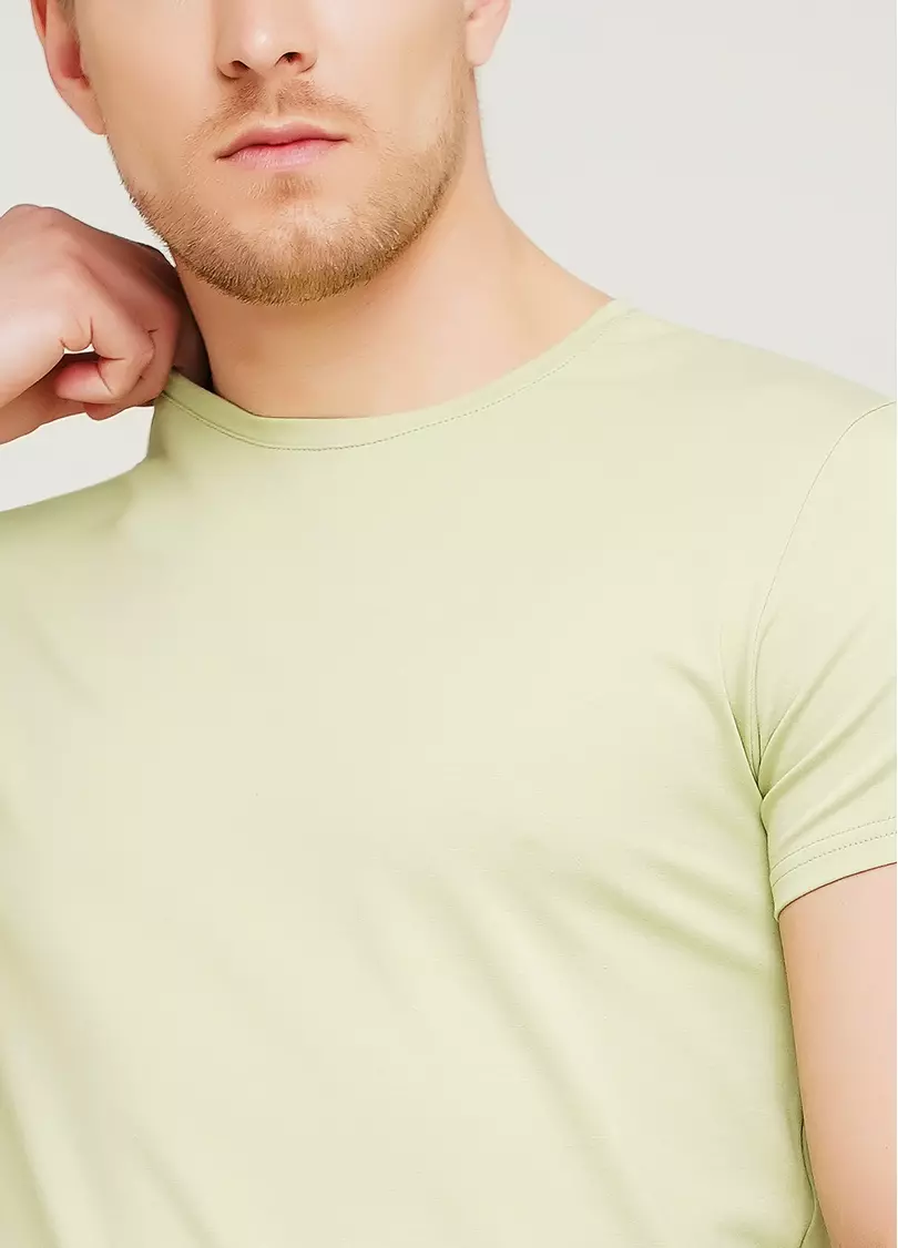 Класична чоловіча футболка Adam 49/409/010 (оливковий)