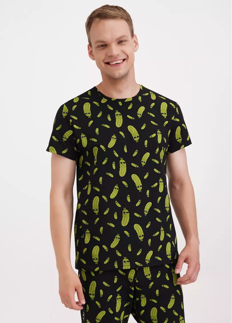Футболка мужская с принтом огурцы COUNTRY PRINT 4601/010 black/cucumbers (черный)