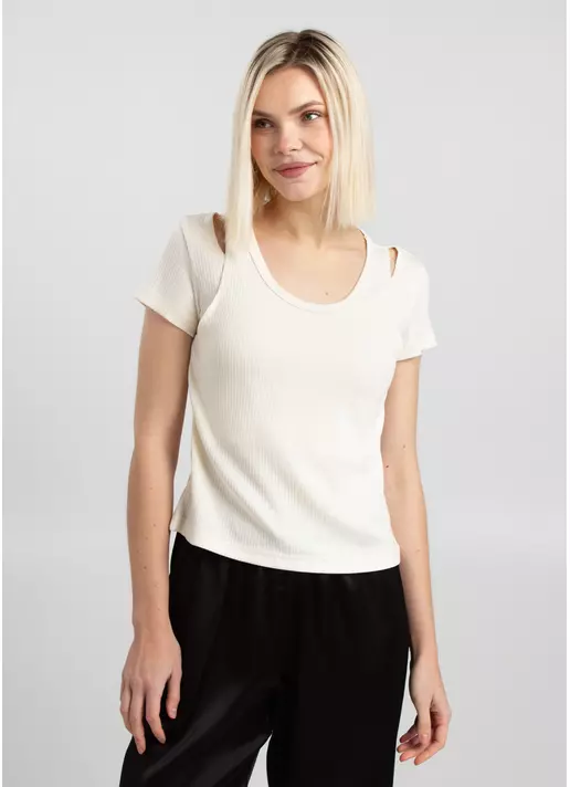 Футболка з імітацією майки LIGHT ESSENTIAL 4823/320 light cream (молочний)