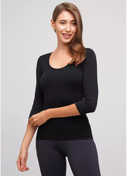 Безшовна футболка з м'якої мікрофібри MAGLIA SCOLLO MADONNA MANICA nero (чорний)