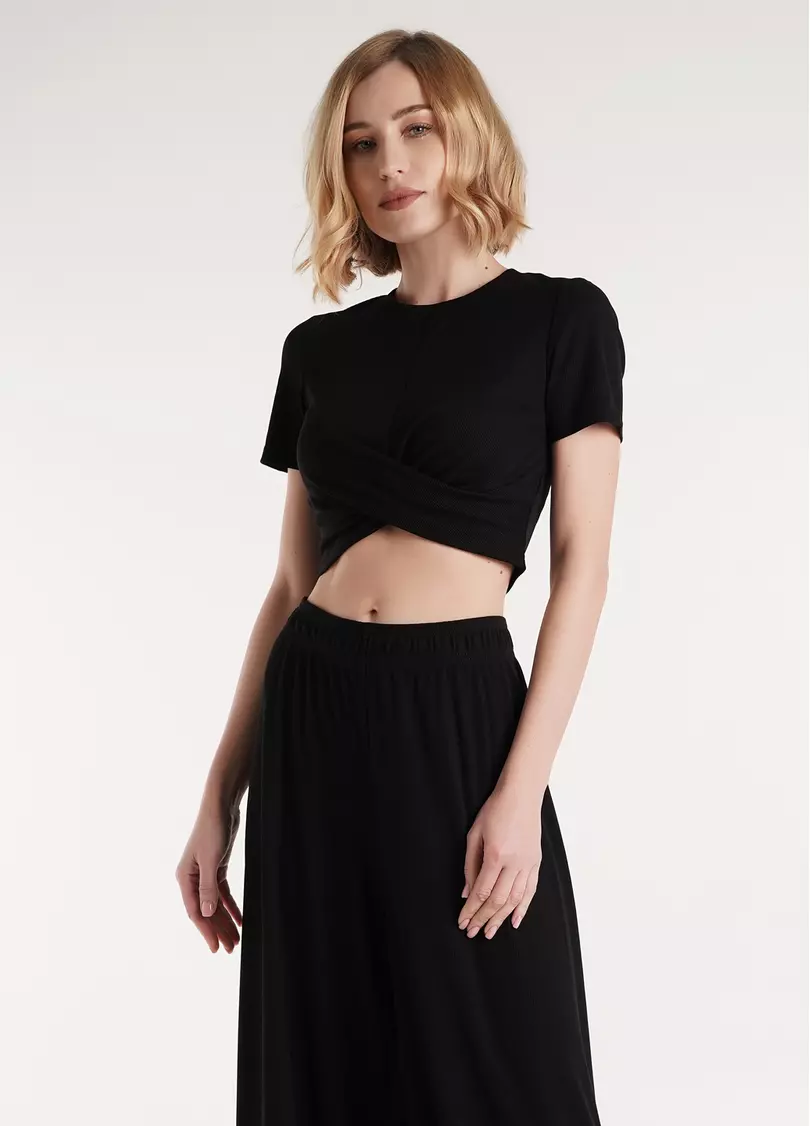 Короткая футболка топ в рубчик RIB 4105/010 black (черный)