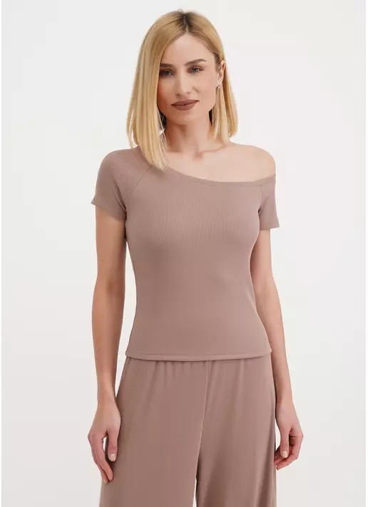 Футболка з асиметричним вирізом в рубчик RIB 4811/010 light beige (бежевий)