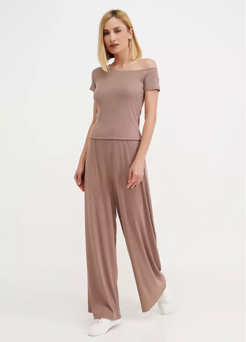 Футболка с ассиметричным вырезом в рубчик RIB 4811/010 light beige (бежевый)