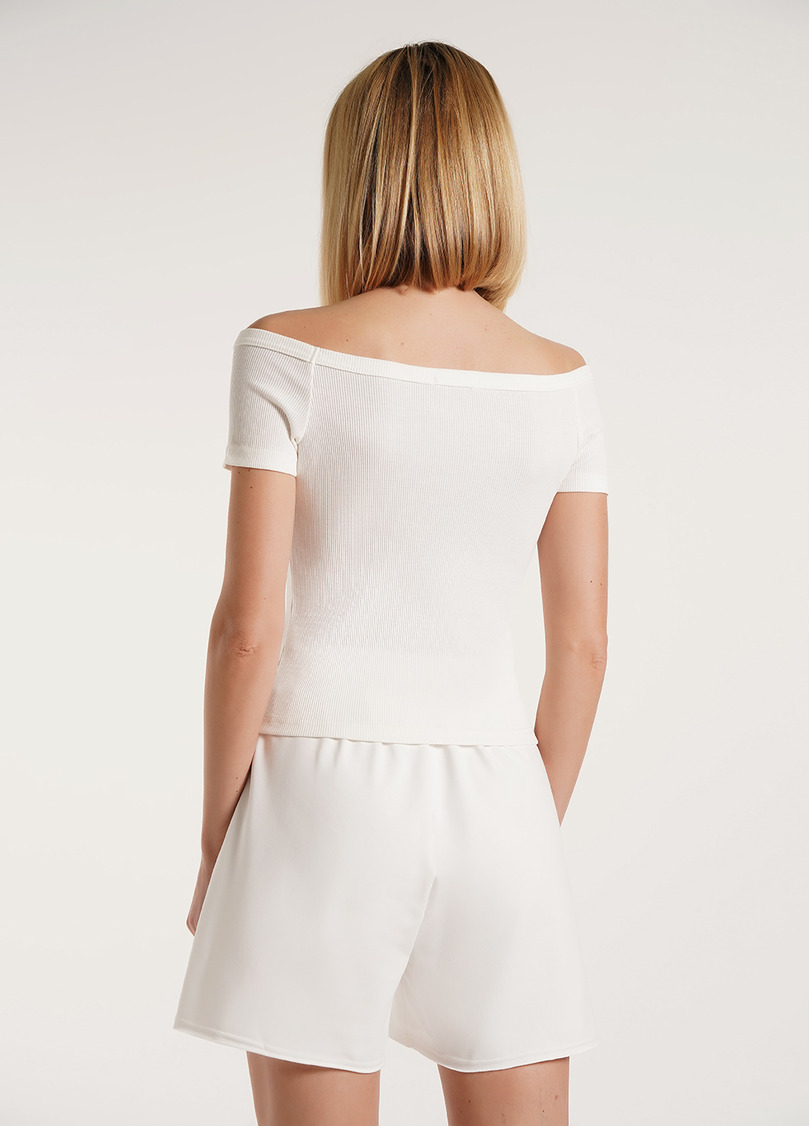 Футболка з вирізом лодочка в рубчик RIB 4812/010 milk (білий)