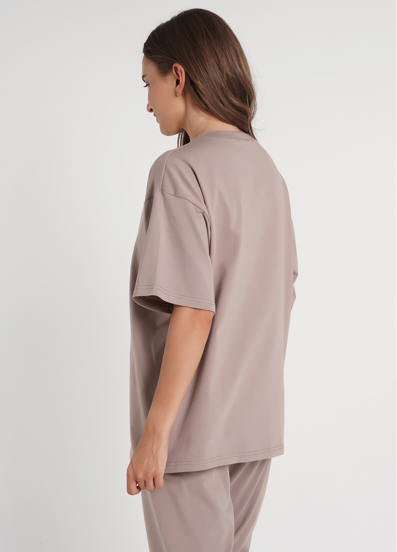 Широка футболка з принтом SPRING FLOWERS 4806/010 mokko (коричневий)