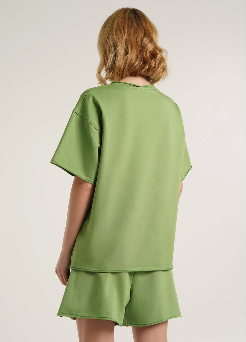 Широкая футболка с необработанным низом STREET STYLE 4810/180 olive (зеленый)