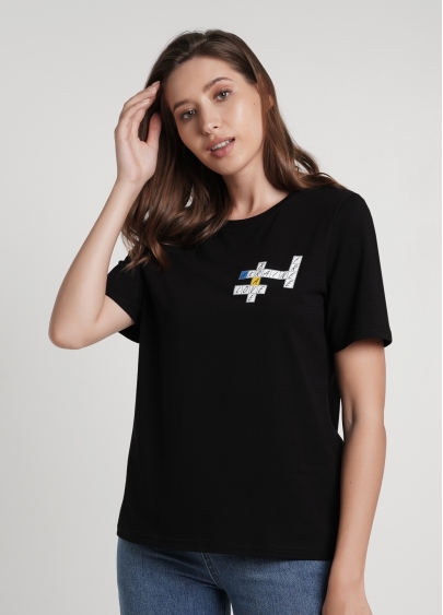 Хлопковая футболка с принтом "Love. Ukraine. Brave. Free." T-shirt print 4802/60 black/crossword (черный)