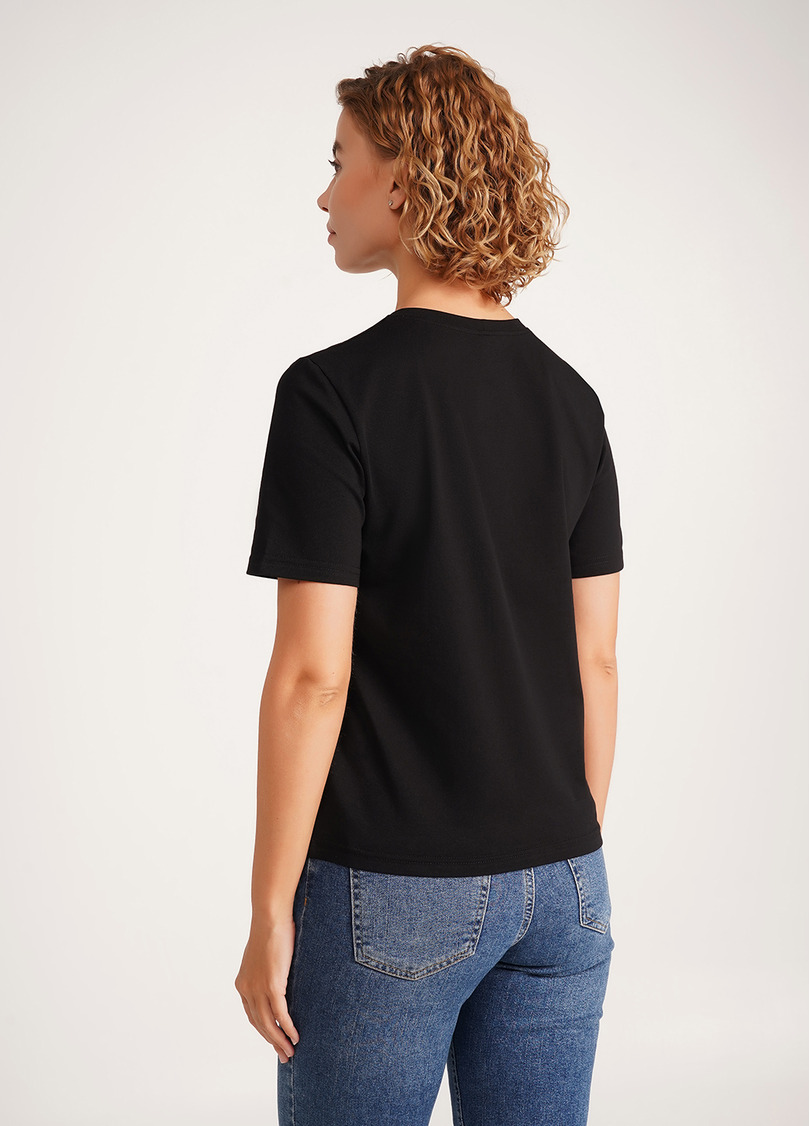 Хлопковая футболка с розами T-shirt print 4802/60 black/flowers (черный)