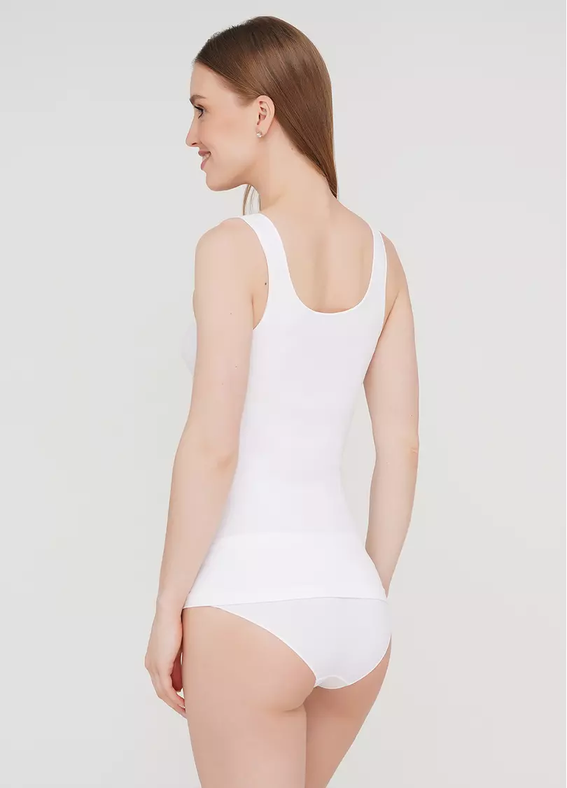 Безшовна майка на широких бретелях TANK (білий)
