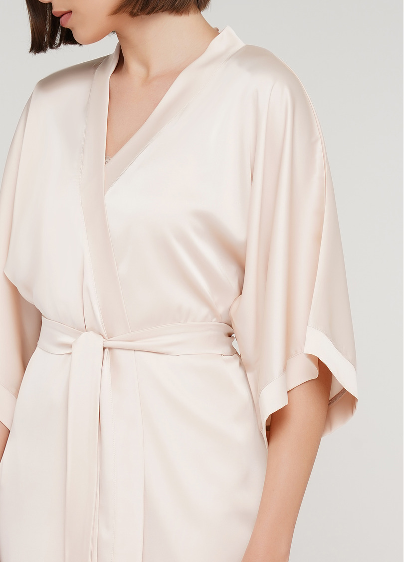 Шелковый халат HELENA 7205/050 latte (белый)