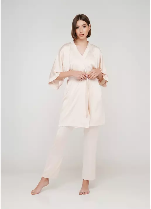 Шелковый халат HELENA 7205/050 latte (белый)