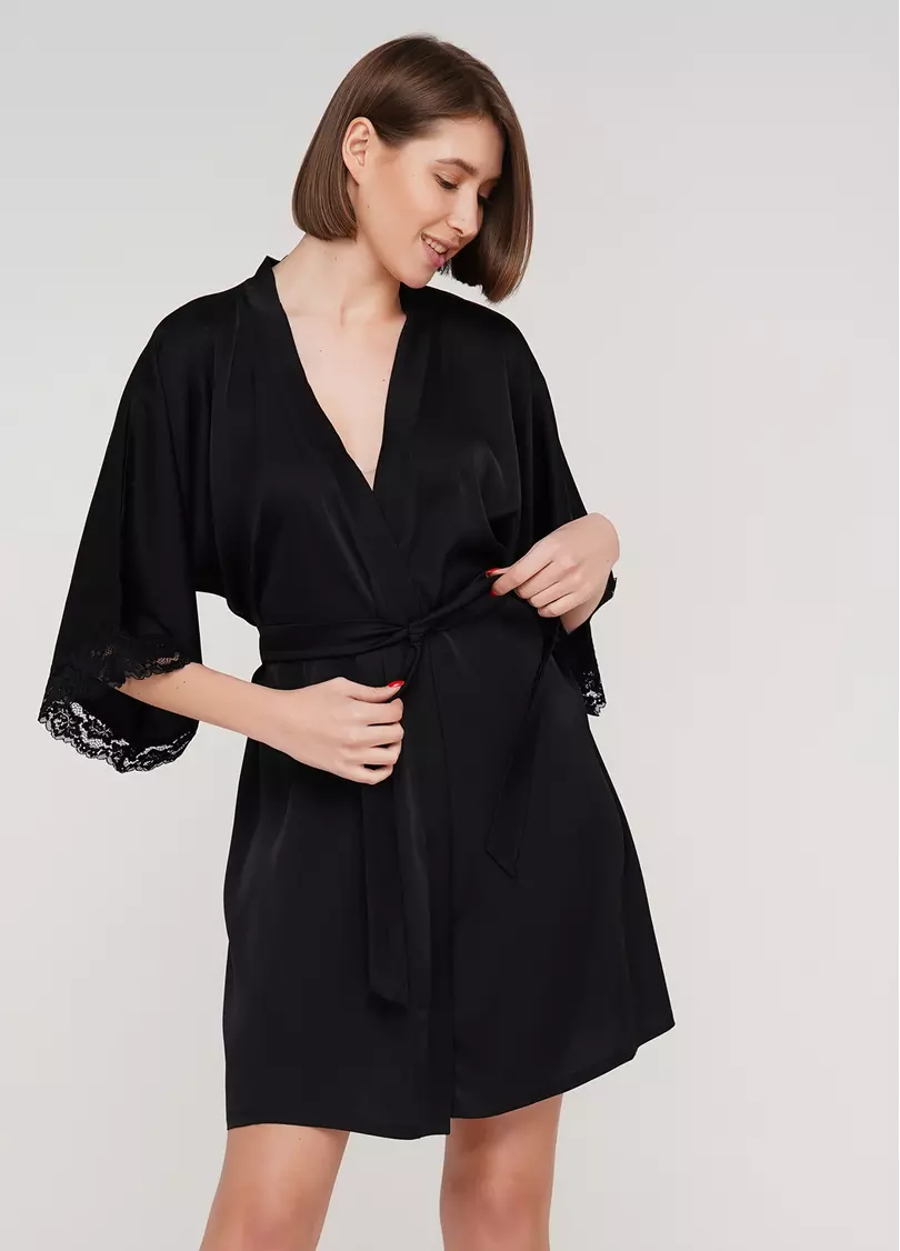 Короткий халат с кружевом HELENA 7212/051 (черный)