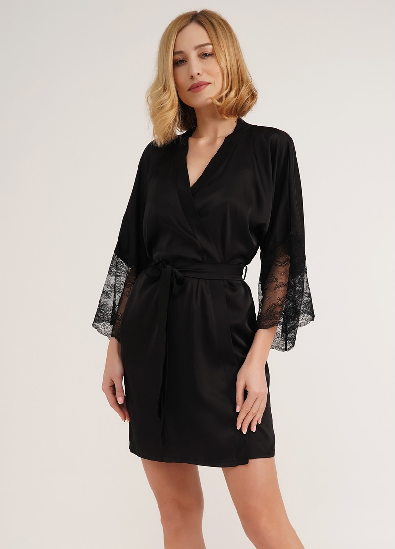 Короткий халат шелковый с кружевом на рукавах HELENA 7310/051 black (черный)