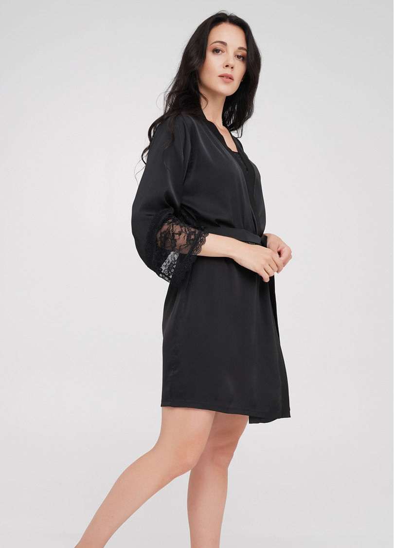 Халат с кружевной спинкой и окантовкой на рукавах HELENA 7317/051