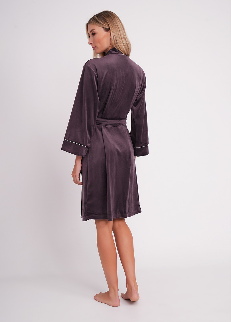 Велюровый халат с поясом SOFT WINTER 7320/080 dark lavender (фиолетовый)