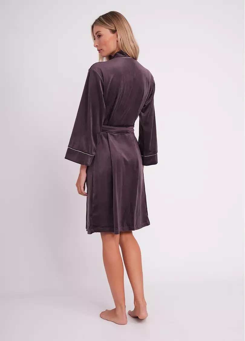 Велюровий халат з поясом SOFT WINTER 7320/080 dark lavender (фіолетовий)
