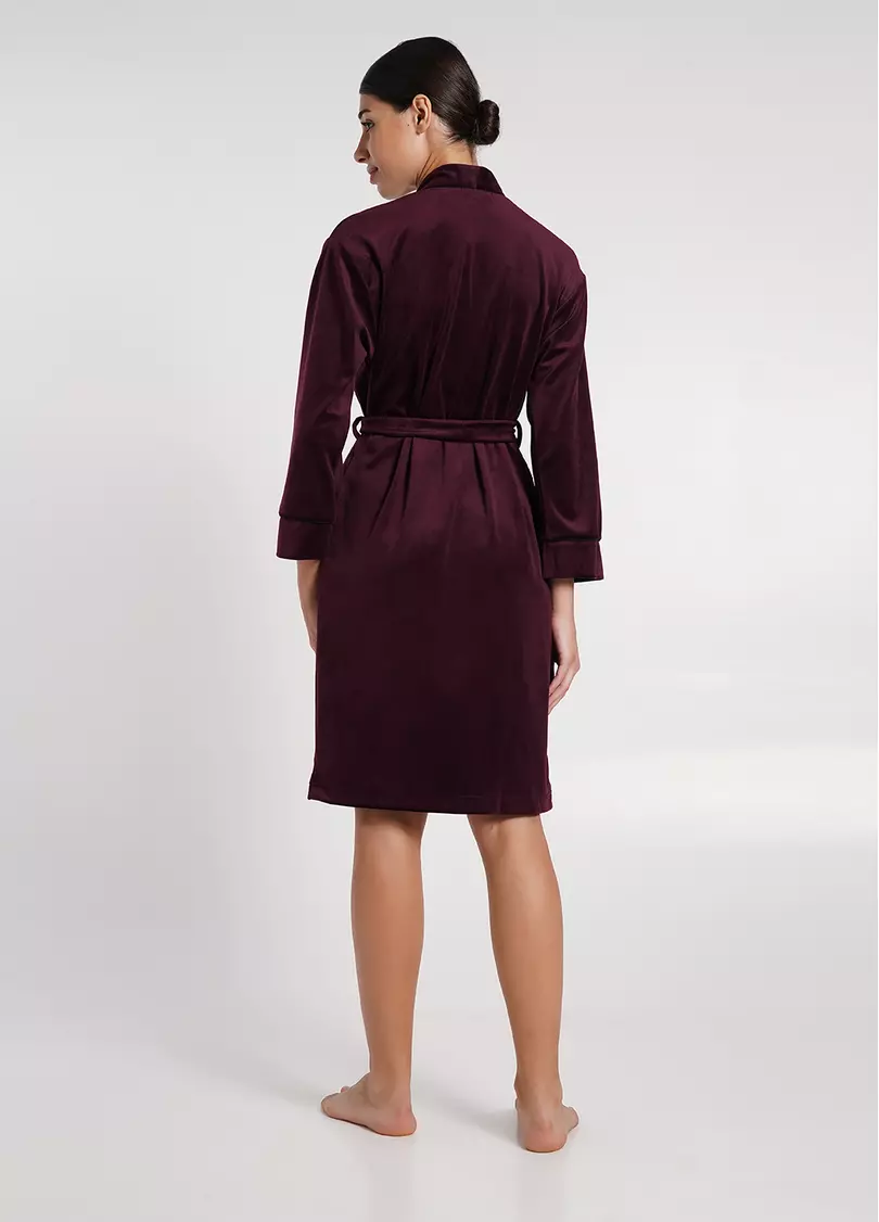 Велюровый халат с кантом SOFT WINTER 7331/080 winery (бордовый)