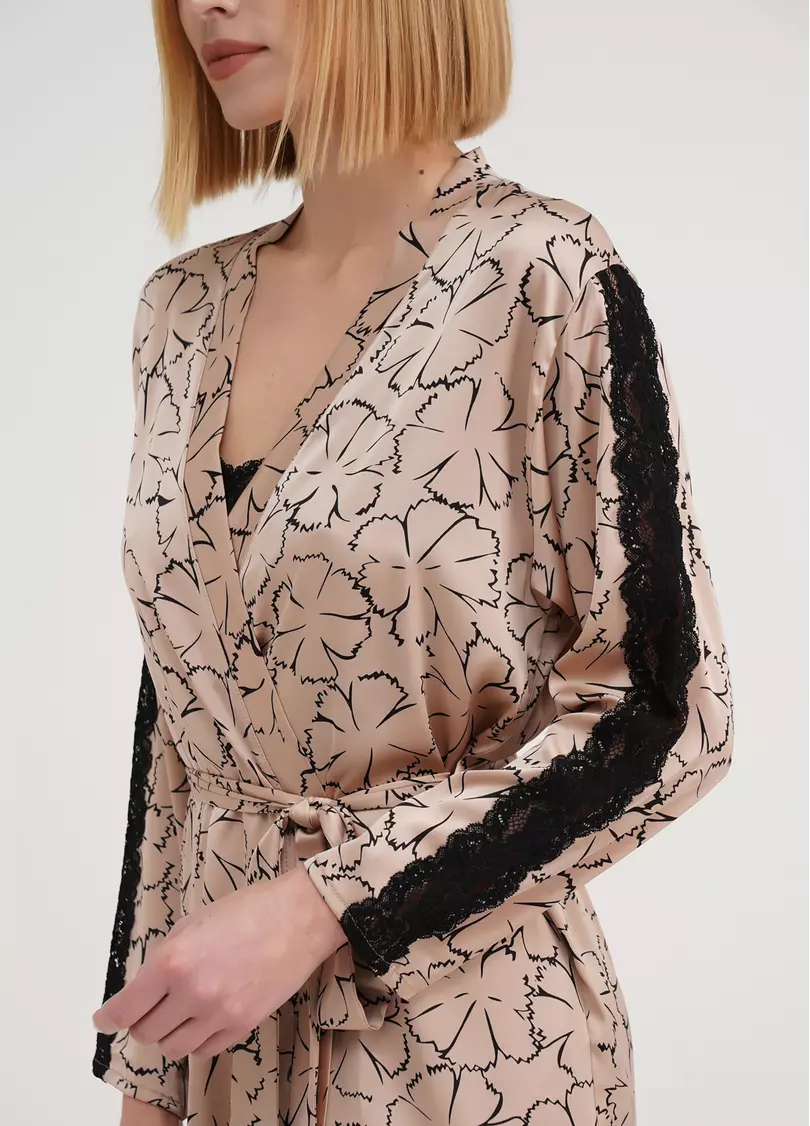 Шовковий халат у квіти з мереживом TIZIANA 7327/051 beige/black clove (бежевий)