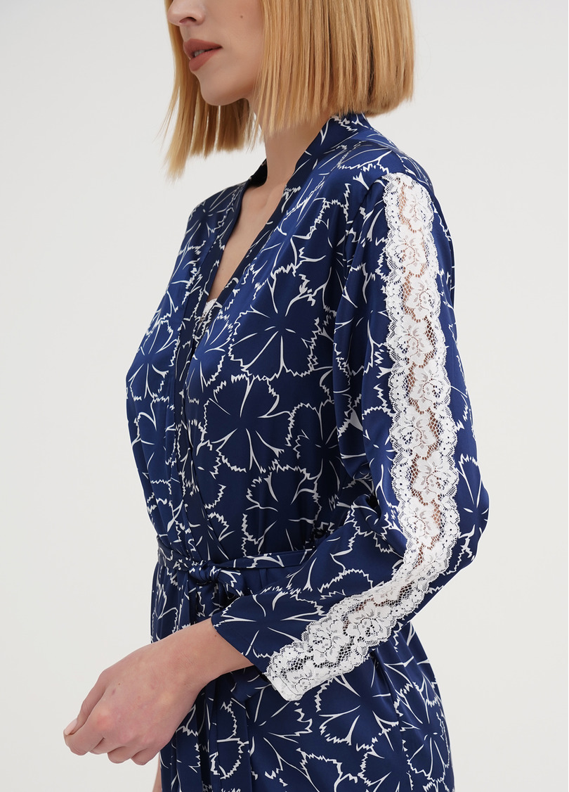 Шелковый халат в цветы с кружевом TIZIANA 7327/051 navy/white clove (синий)