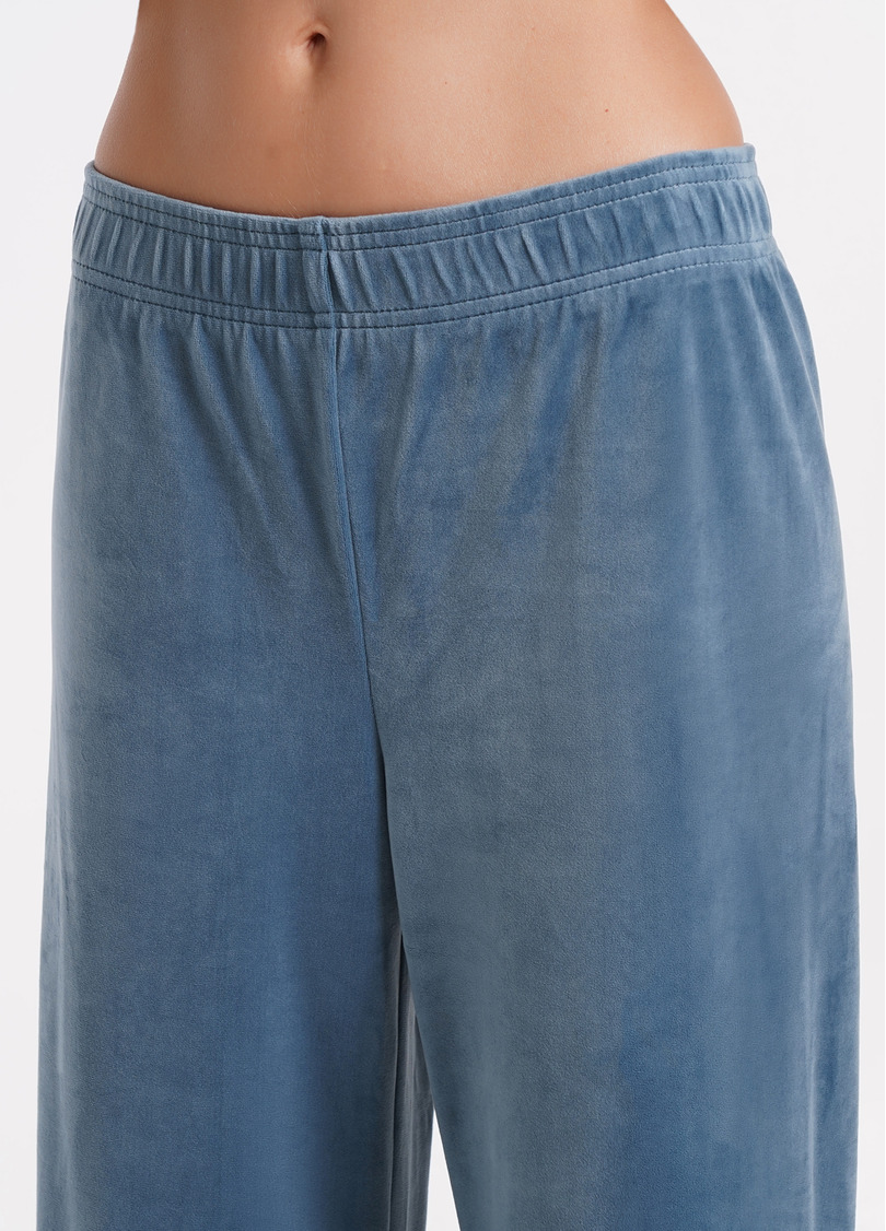 Велюровый комплект жакет на пуговицах и брюки SOFT WINTER 5509/080 smoky blue (голубой)