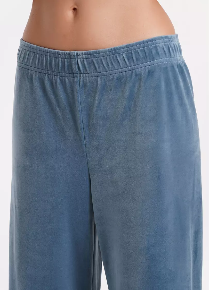 Велюровый комплект жакет на пуговицах и брюки SOFT WINTER 5509/080 smoky blue (голубой)