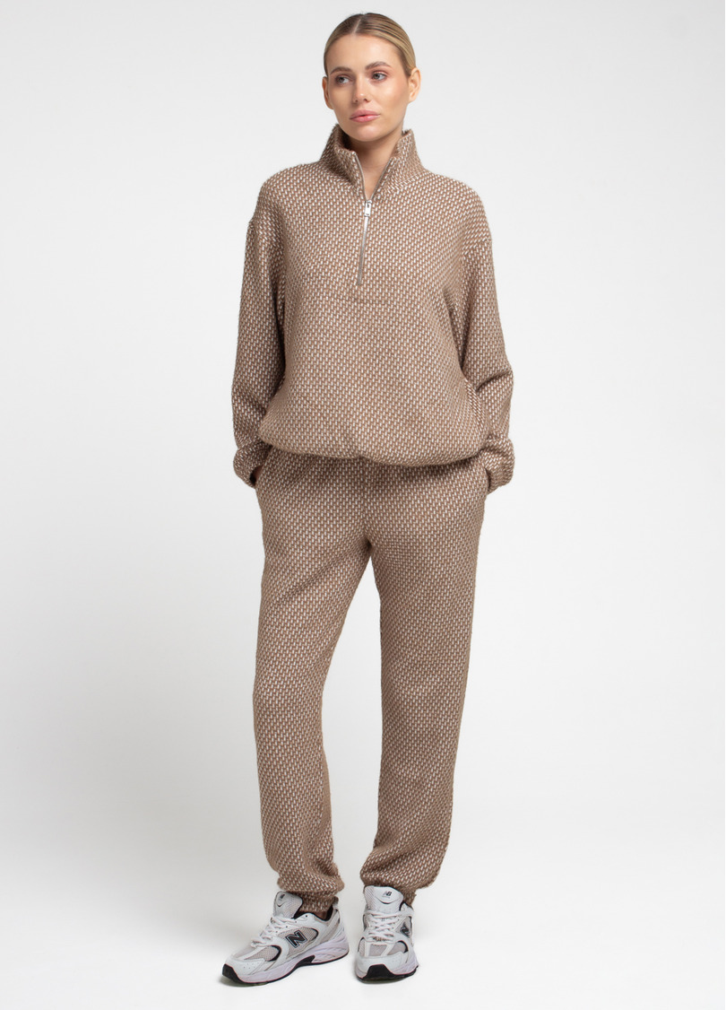 Комплект свитер и штаны SOFTCORE 5816/290 cocoa cupcake/white (коричневый/белый)