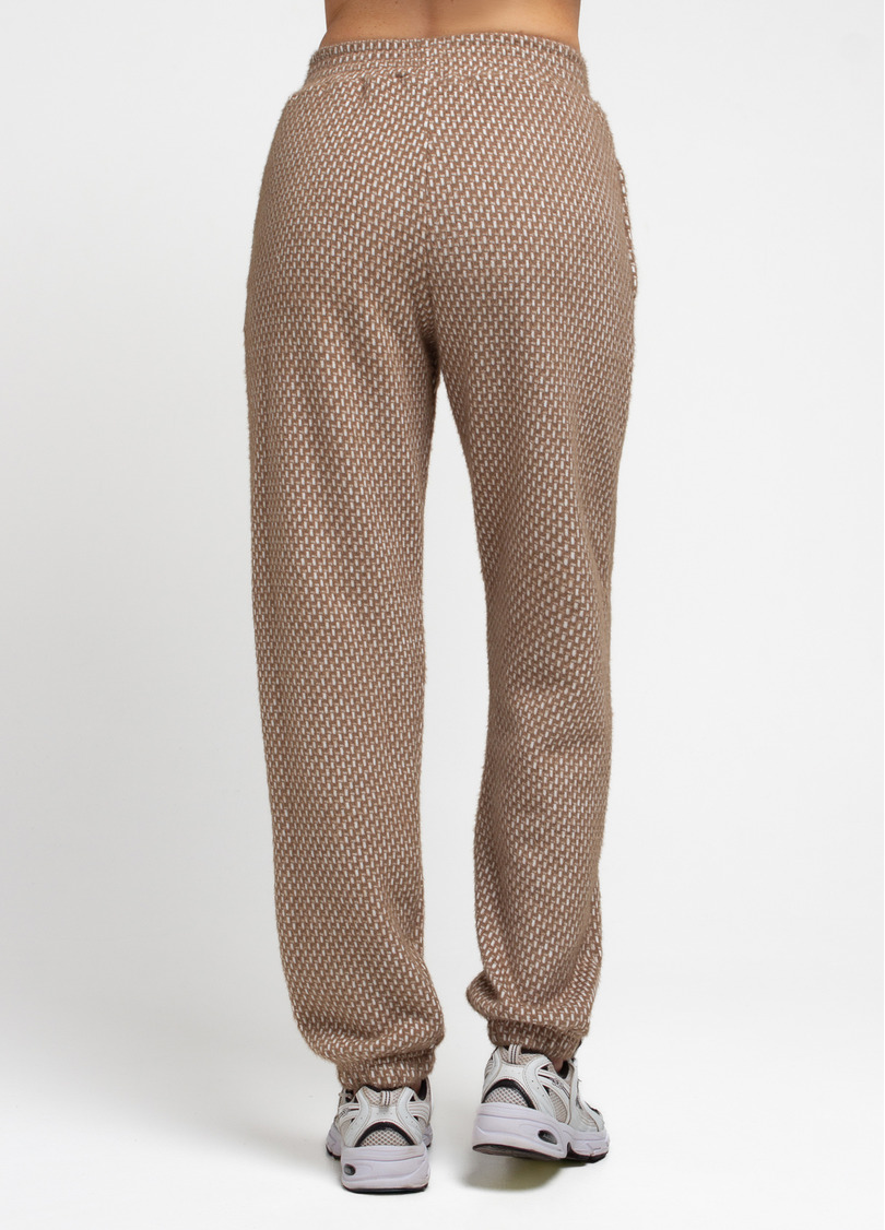 Комплект свитер и штаны SOFTCORE 5816/290 cocoa cupcake/white (коричневый/белый)