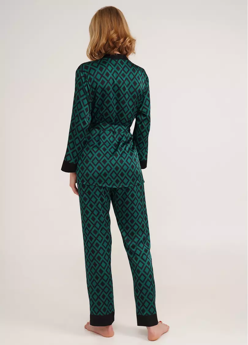 Шелковый комплект с жакетом и штанами TIFFANY 5506/050 green/black (зеленый/черный)