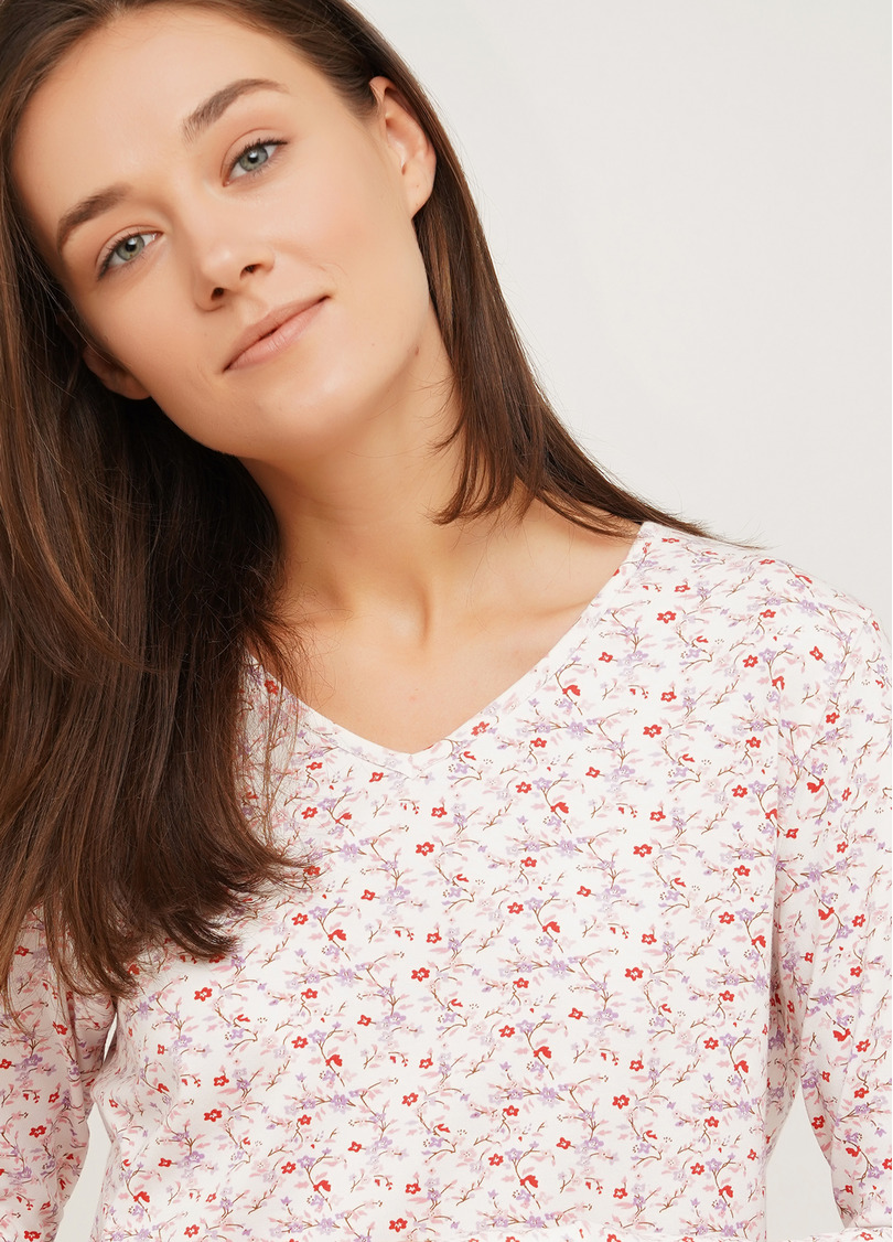 Довга піжама з бавовни на манжетах AMASING 5327/010 milk flower (білий)