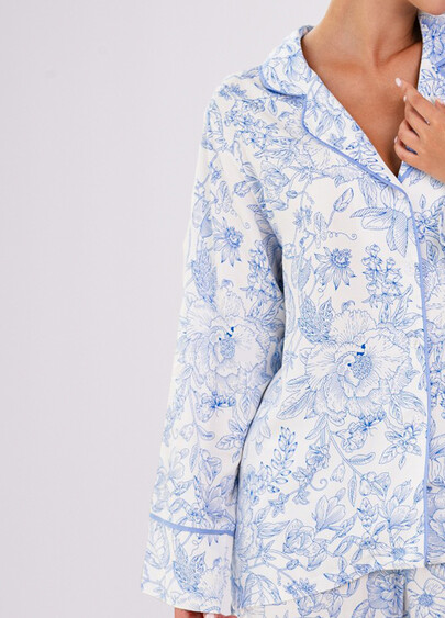 Пижама в цветочный узор FLOSSED IN FLOWERS 5507/040 white/blue floral print/blue pipping (белый/голубой)