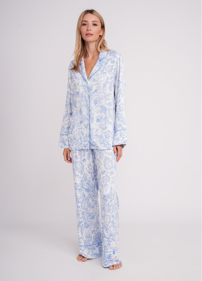 Пижама в цветочный узор FLOSSED IN FLOWERS 5507/040 white/blue floral print/blue pipping (белый/голубой)