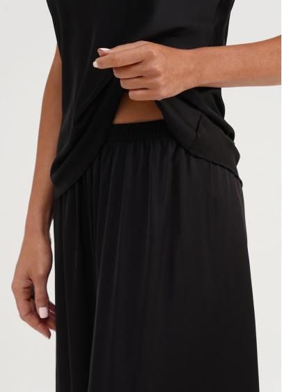 Шовкова піжама з брюками-палаццо та майкою HELENA 5008/051 black (чорний)