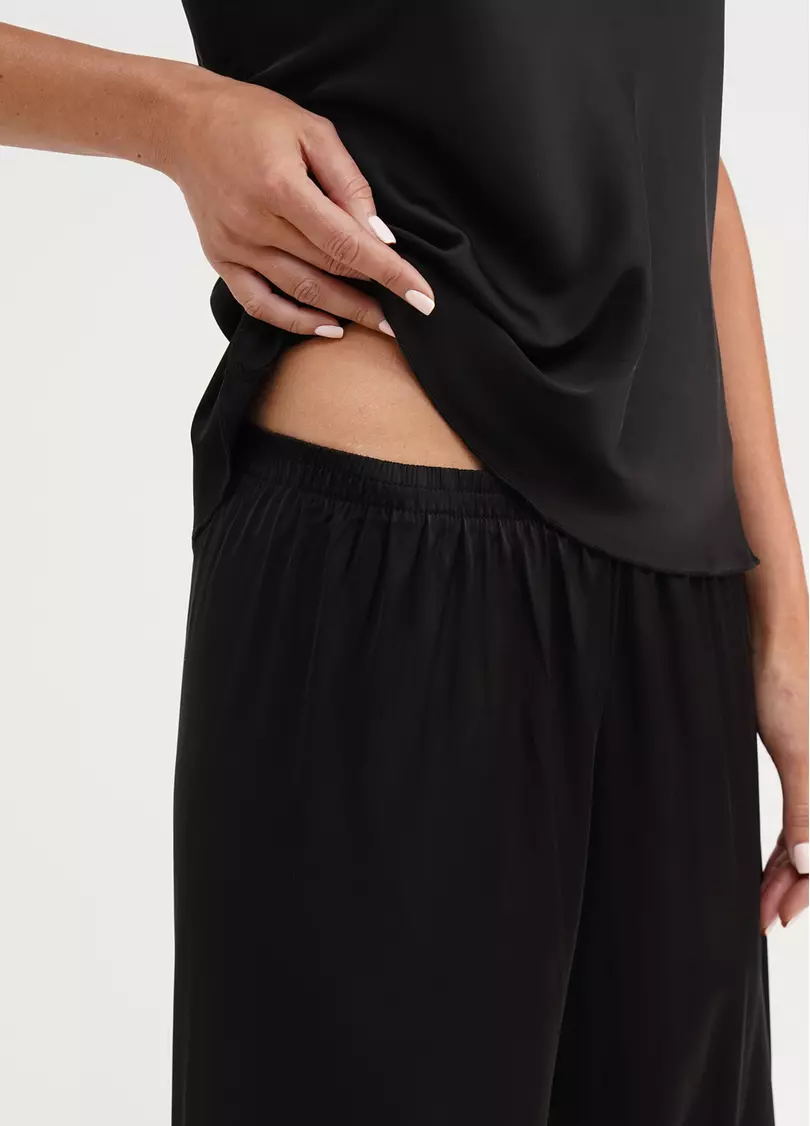 Пижама шелковая с кружевом HELENA 5009/051 black (черный)