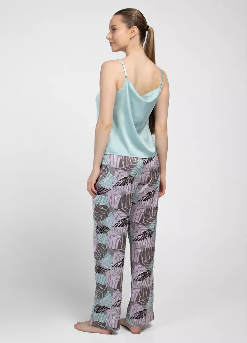 Довга піжама з шовку LEAFSONG 5010/050 gum leaf/mokko print (зелений/коричневий)