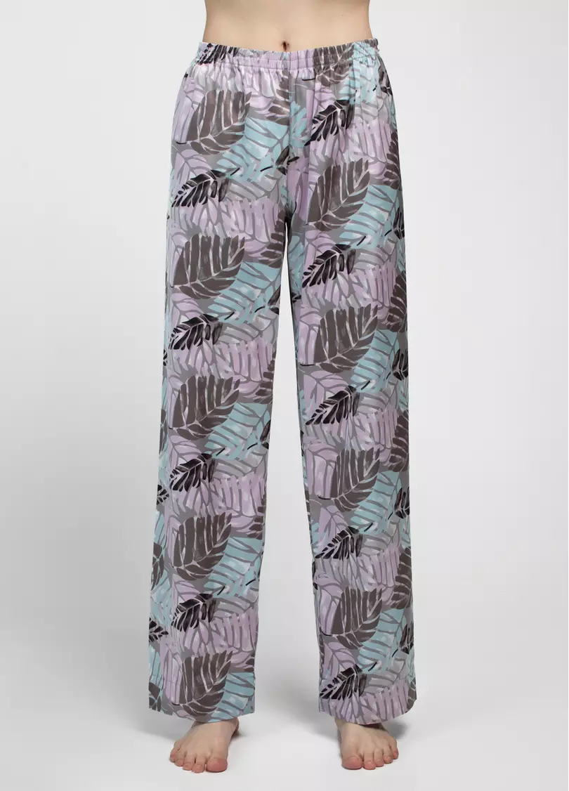 Довга піжама з шовку LEAFSONG 5010/050 gum leaf/mokko print (зелений/коричневий)