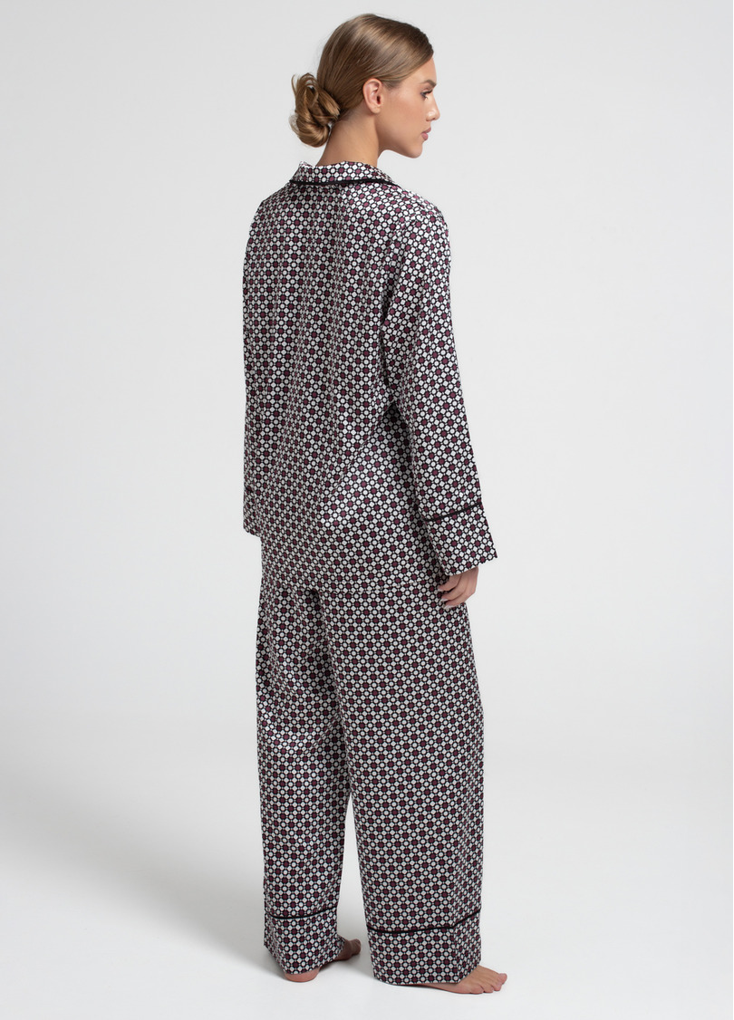 Шелковая пижама комплект NOIRE 5507/050 white/crushed berry rhomb (белый/бордовый)