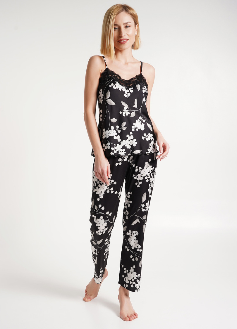 Шовкова піжама зі штанами у квіти SAKURA 5003/051 black (чорний)