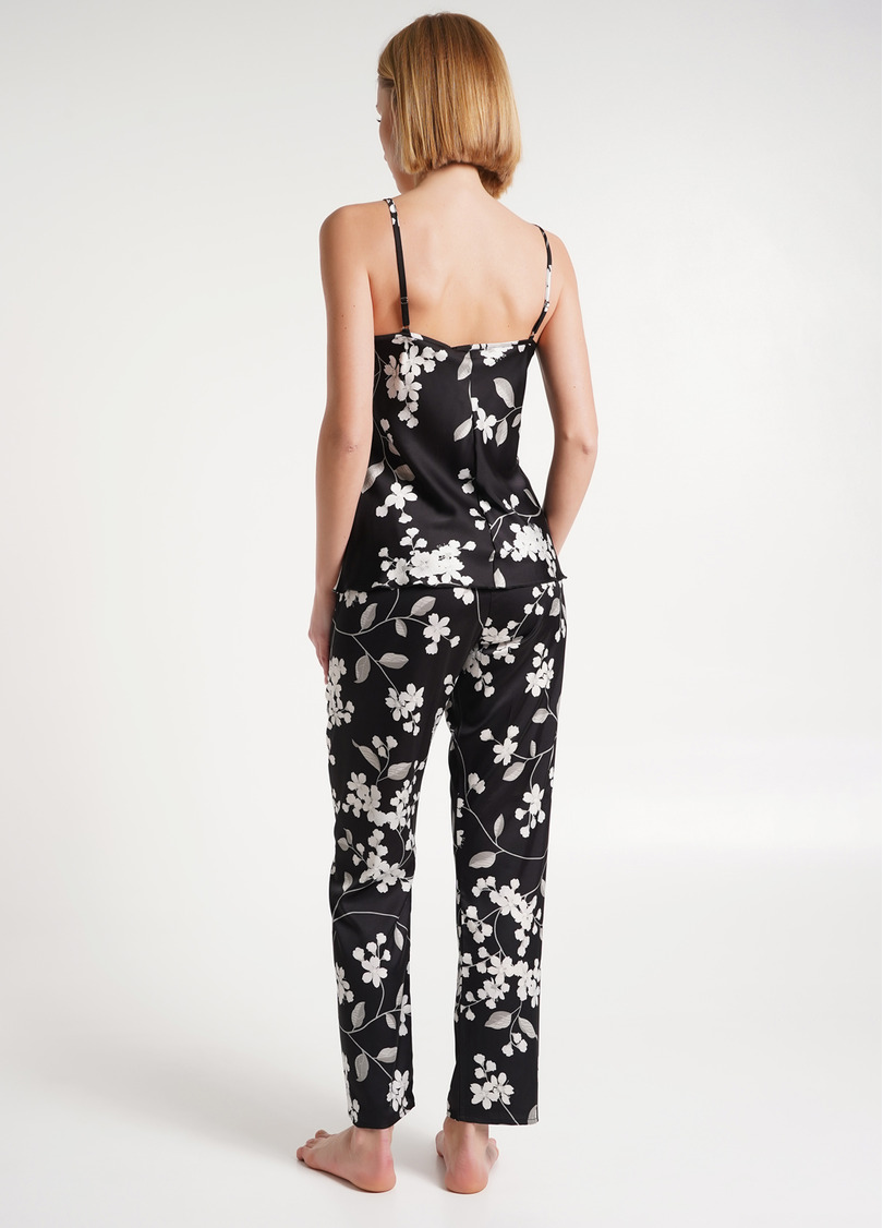 Шовкова піжама зі штанами у квіти SAKURA 5003/051 black (чорний)