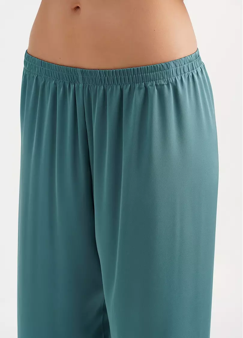 Шелковая пижама в цветы сакуры SAKURA 5009/051 beige/turquoise (бежевый/голубой)