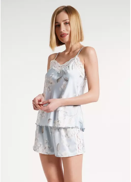 Шелковая пижама майка и шорты в цветы SAKURA 6032/051 blue (голубой)