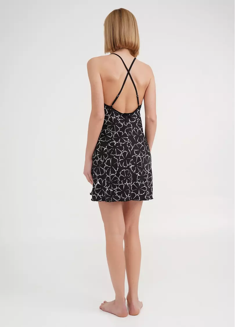 Шелковая ночная рубашка с кружевом в цветы TIZIANA 8015/051 black/white clove (черный)