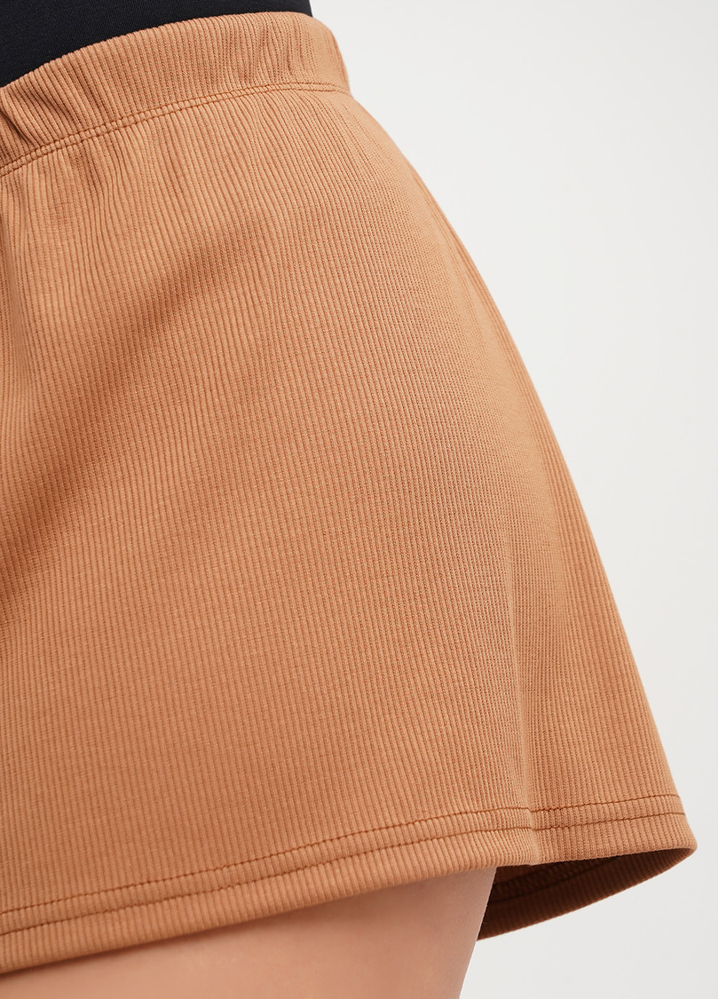 Короткие шорты в рубчик RIB 4209/010 camel (бежевый)