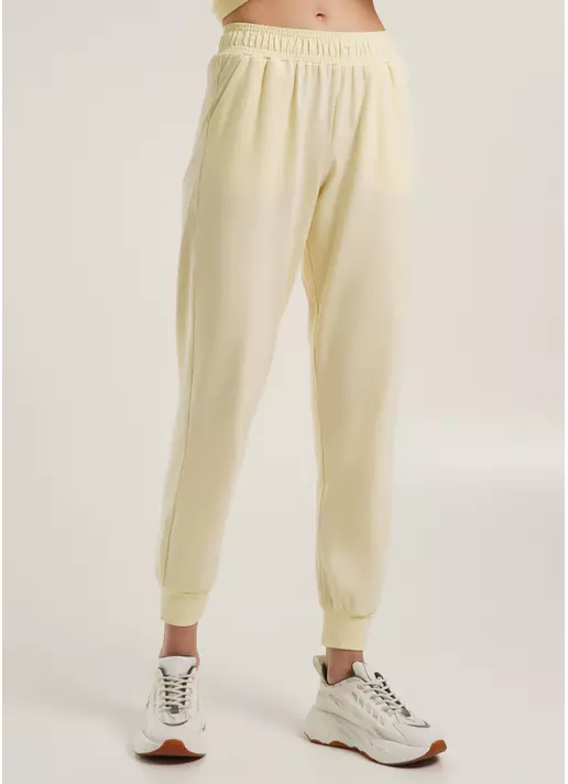Брюки из двухнитки на манжетах STREET STYLE 4322/180 milk (желтый)