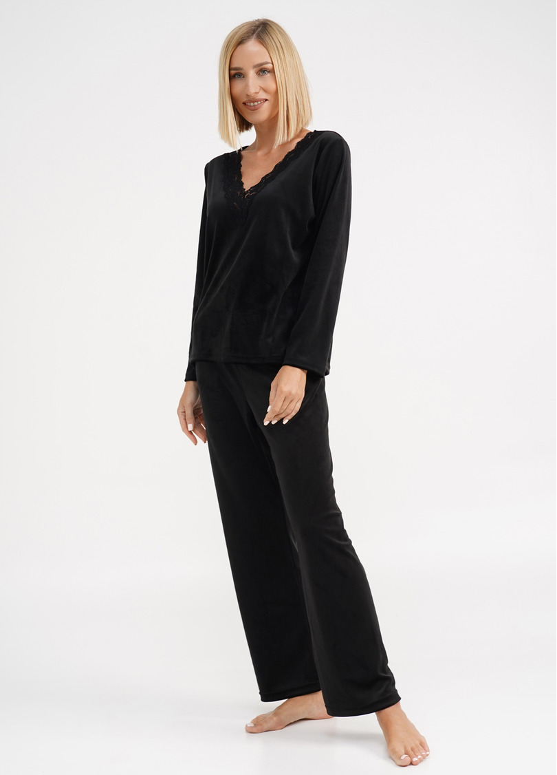 Велюровий топ з V-подібним вирізом та мереживом SOFT WINTER 4411/081 black (чорний)