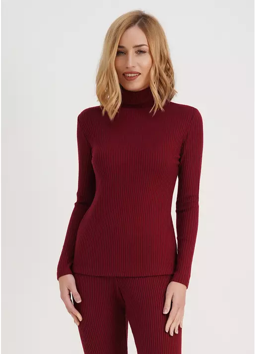 Вязаная водолазка в рубчик WARMLY TOUCH 4904/150 bordo (бордовый)